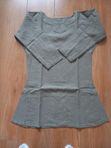 Linen Viking tunic for reenactment Authentic Viking linen tunic for reenactment, early medieval Norse clothing.